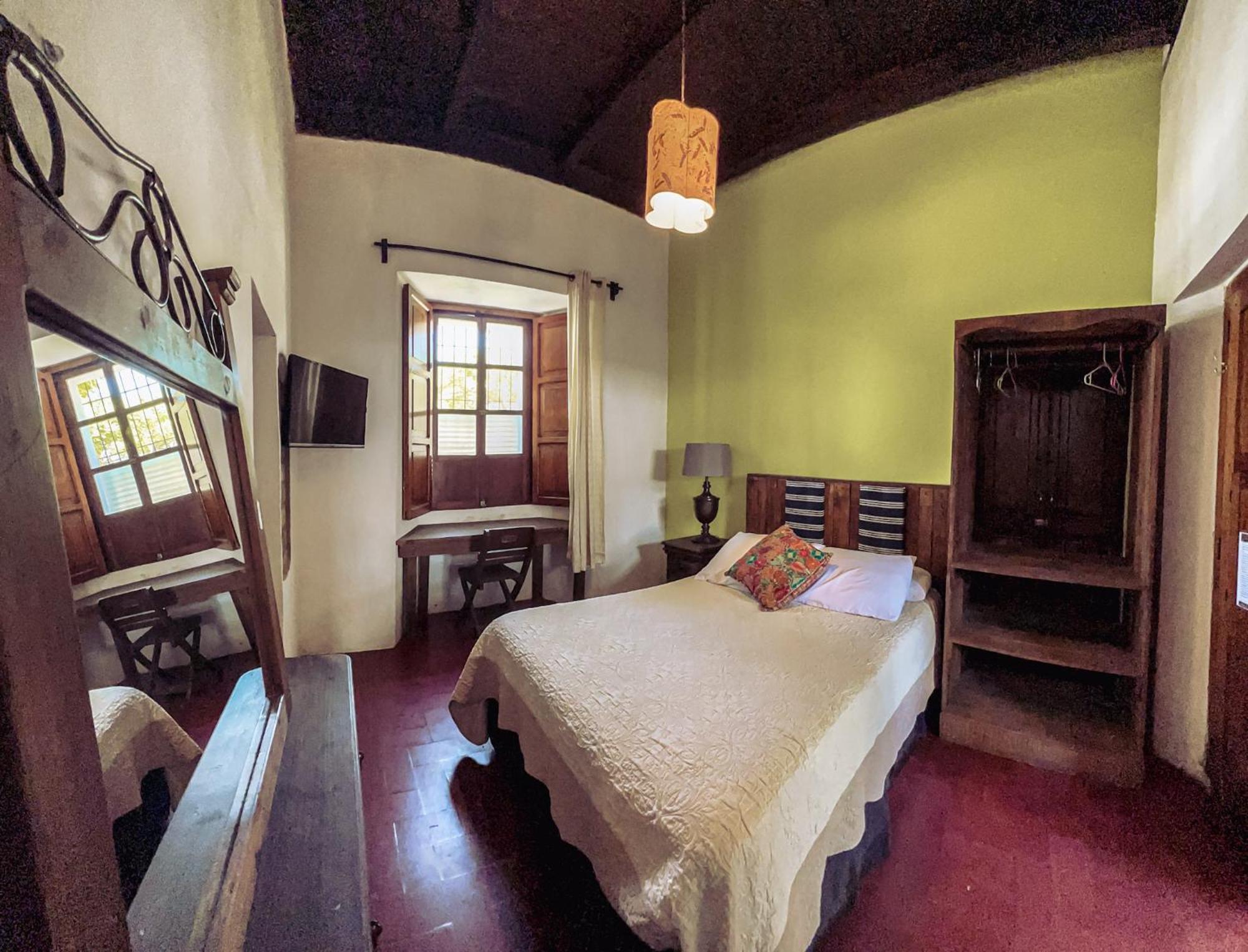 Hostal Antigueeno アンティグア・グアテマラ エクステリア 写真